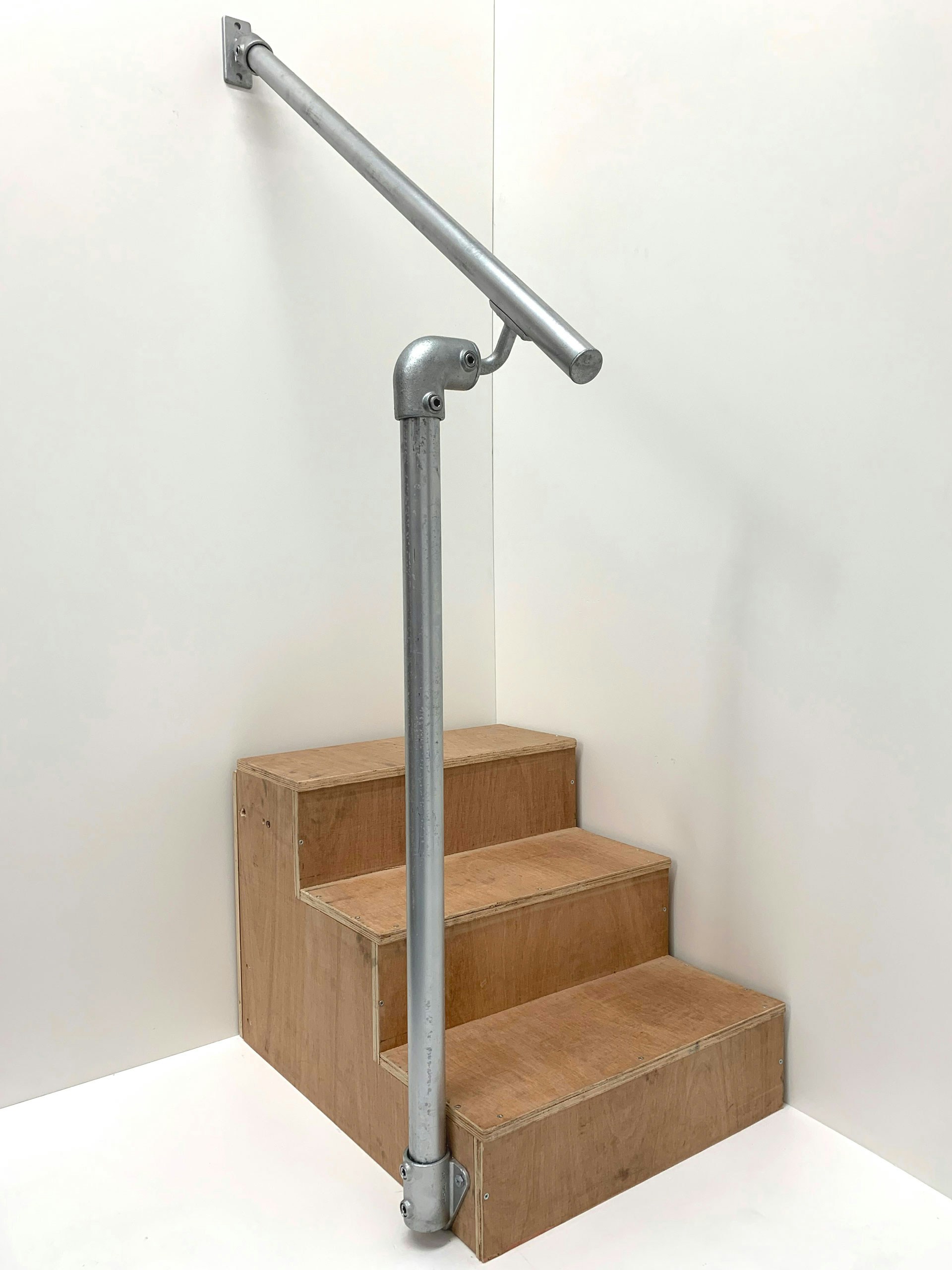 Global Walkway Adjustable WalltoFloor Stair DDA Handrail Kit